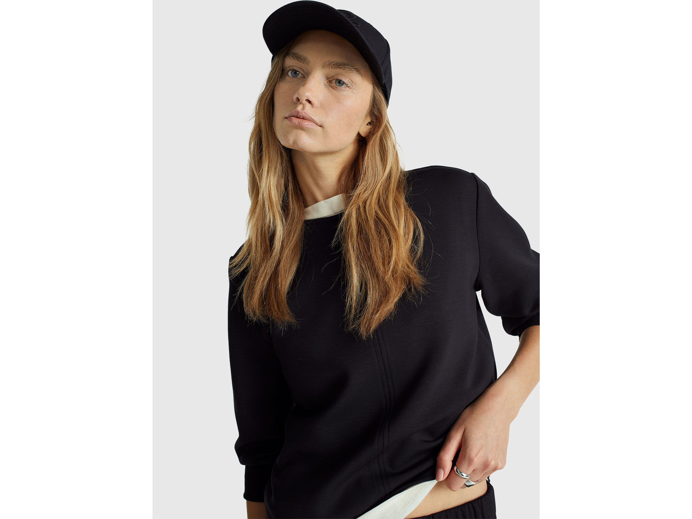 SWEATER L/S Women image number 4